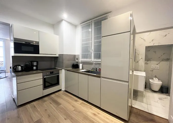 Urban Flat 64 - Luxury Flat Mermoz - Champs Elysees *